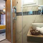 Angelica's Deluxe In Apartament
