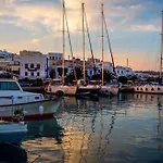 Apartament Angelica's Deluxe In Adamantas (Milos)